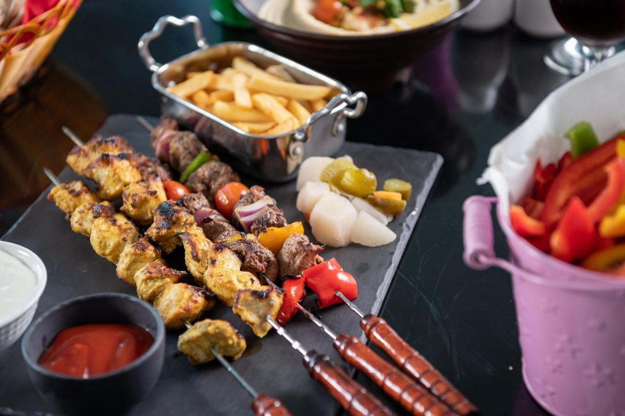 Park Inn By Radisson Jubail Industrial City Eksteriør billede