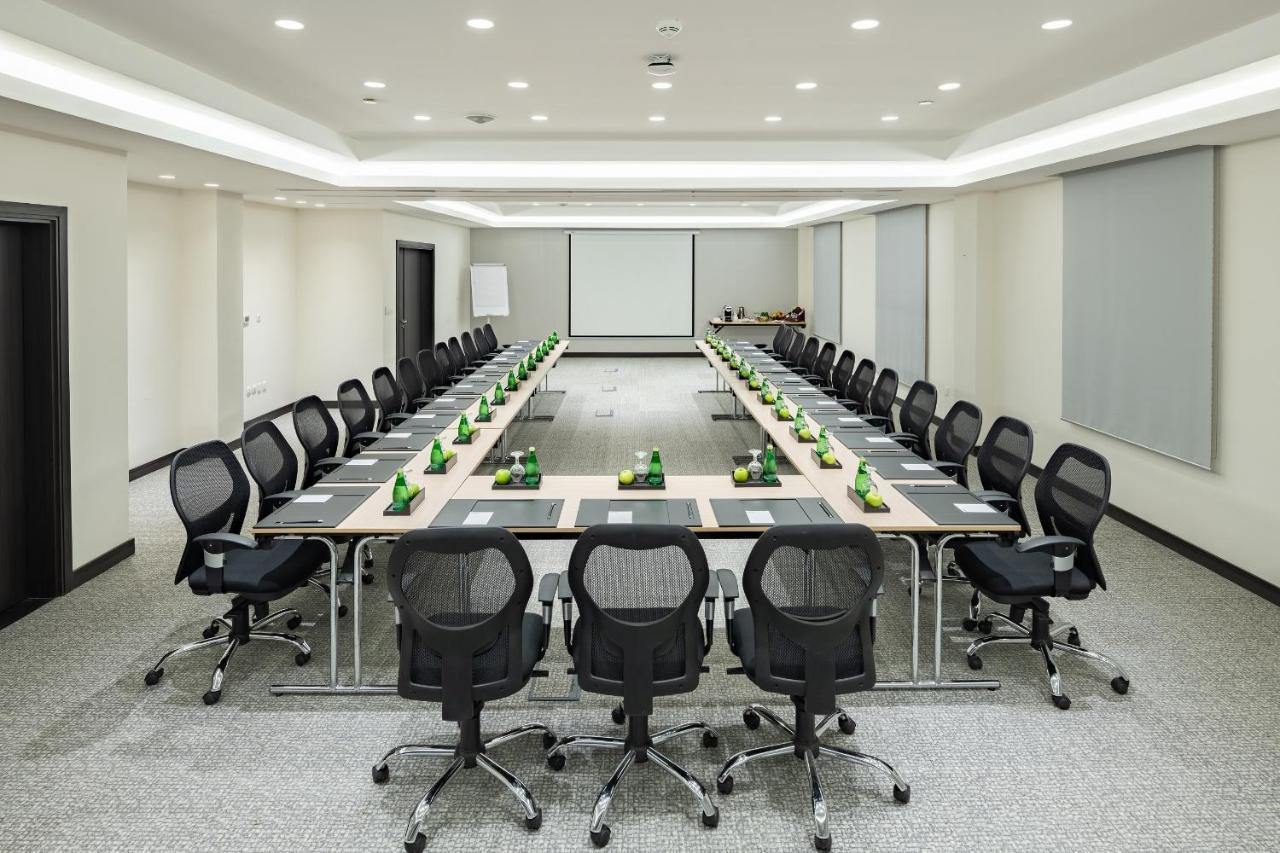 Park Inn By Radisson Jubail Industrial City Eksteriør billede